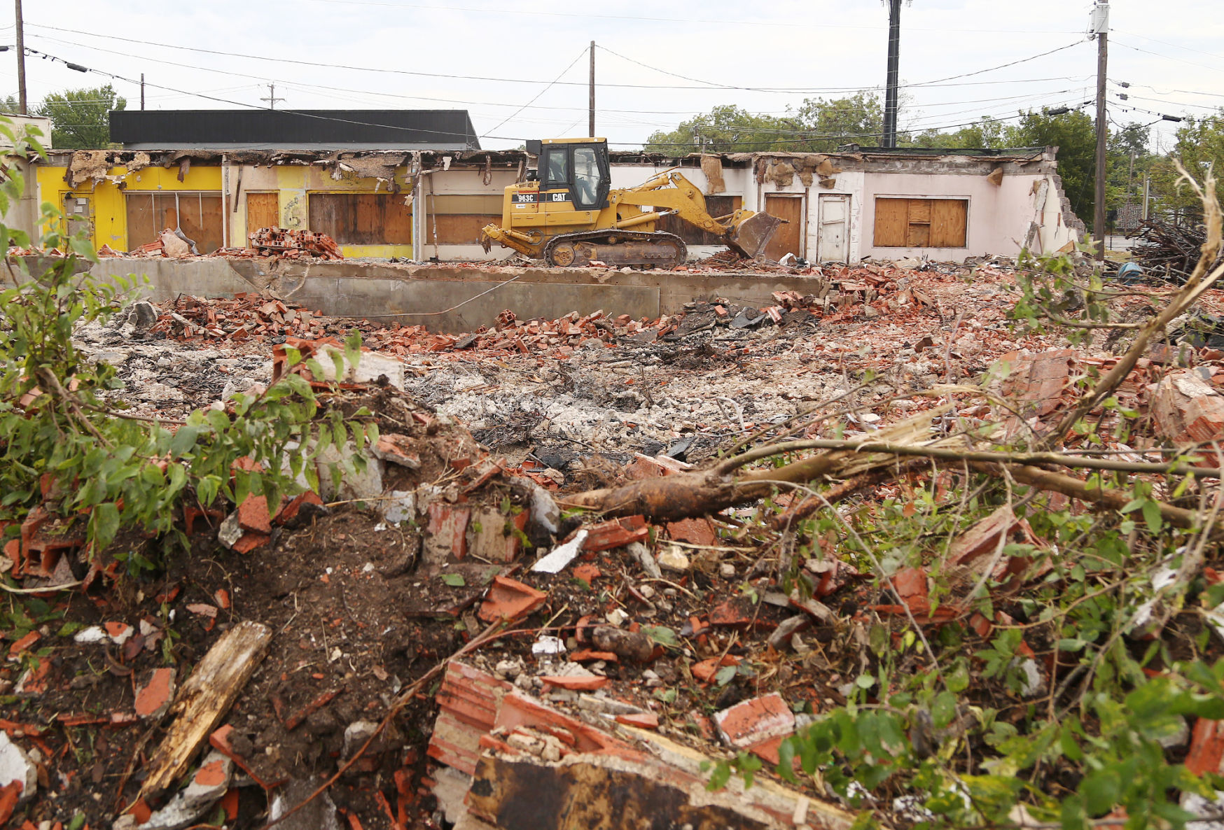 Demolition of 25th Street Theatre